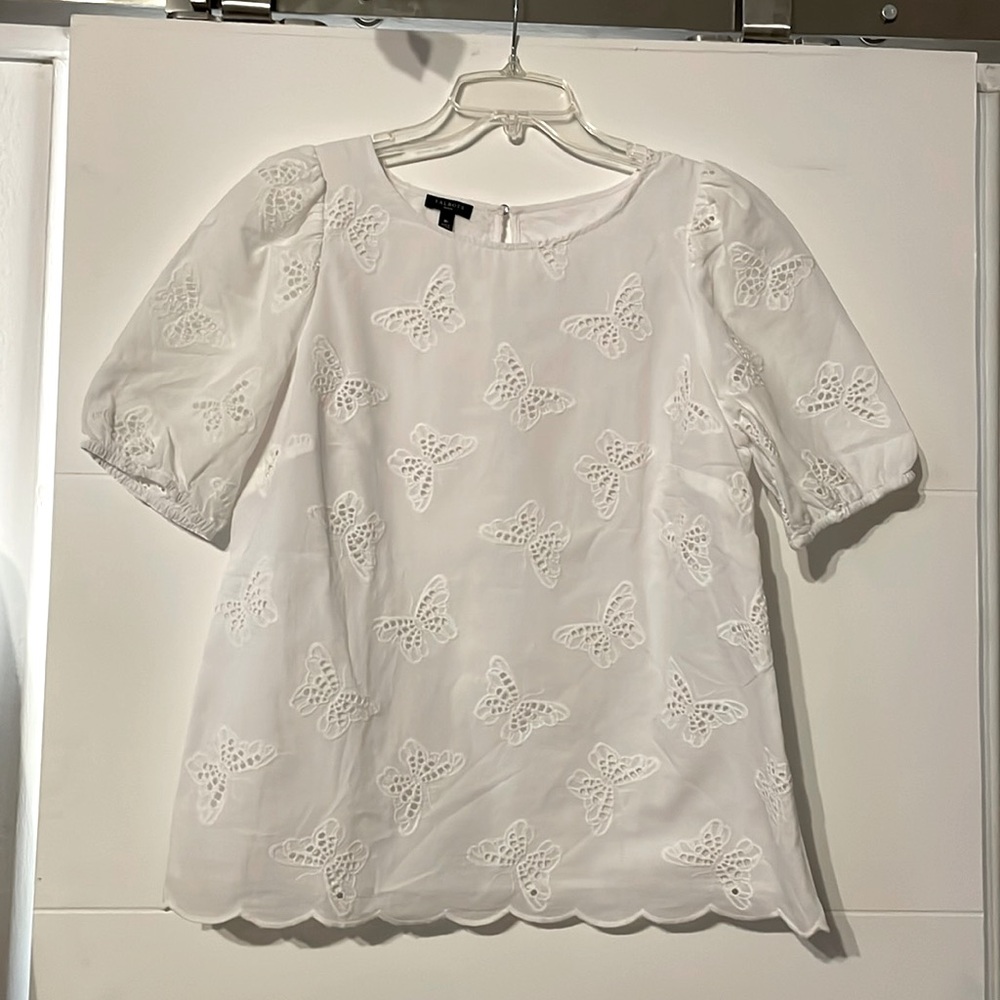 Talbots Women’s Classic White Eyelet Shirt, Lined, size MP elegant casual